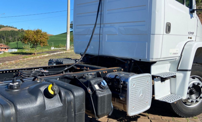 MERCEDES-BENZ Atron 1319 2p Diesel (E5) 2014-4