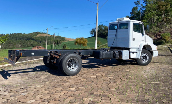 MERCEDES-BENZ Atron 1319 2p Diesel (E5) 2014-7