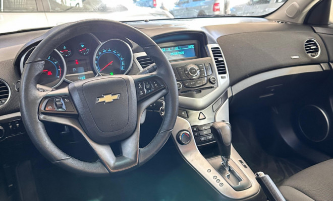GM - Chevrolet CRUZE LT 1.8 16V FlexPower 4p Aut. 2012 Flex-9