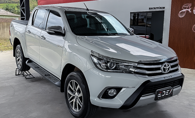 Toyota Hilux CD SRX 4x4 2.8 TDI 16V Diesel Aut. 2017 Diesel