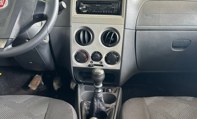 Fiat Palio 1.0 ECONOMY Fire Flex 8V 4p 2014 Flex-10