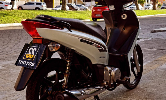 HONDA BIZ 125 EX FLEX ANO 2013-2