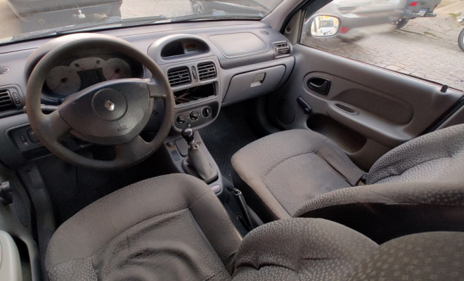 Renault Clio RN/ Expression 1.0 5p 2000 Gasolina-8