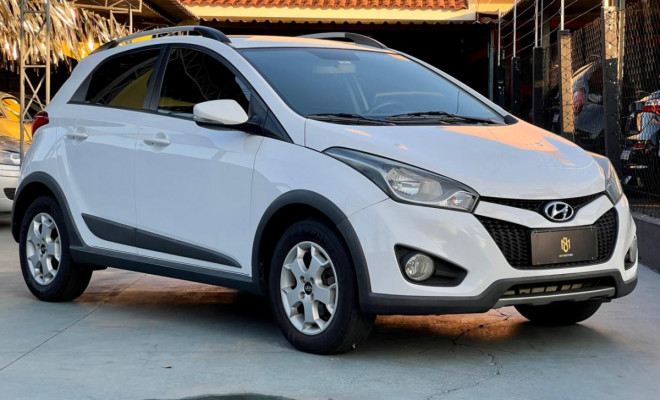 Hyundai HB20X Premium 1.6 Flex 16V Mec. 2014 Flex
