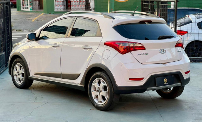 Hyundai HB20X Premium 1.6 Flex 16V Mec. 2014 Flex-1