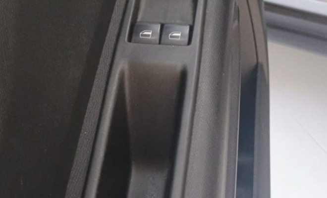 Citroën C3 Live Pack 1.0 Flex 6V 5p Mec. 2024 Flex-13