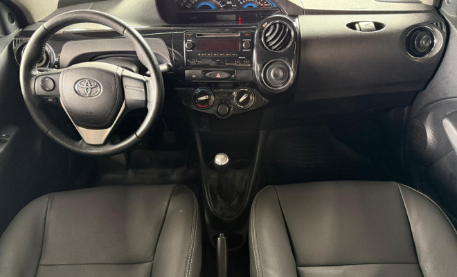 Toyota ETIOS XLS Sedan 1.5 Flex 16V 4p Mec. 2015 Flex-4
