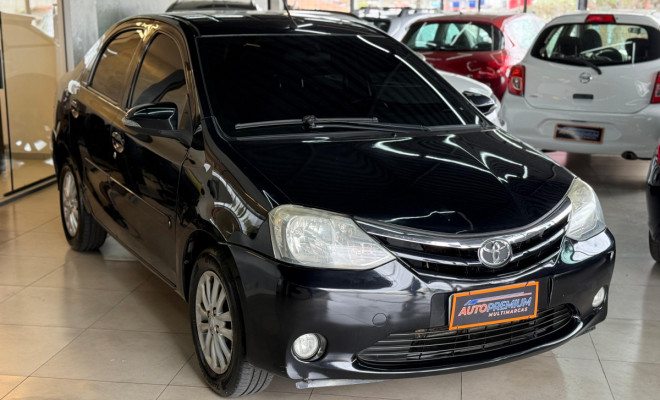 Toyota ETIOS XLS Sedan 1.5 Flex 16V 4p Mec. 2015 Flex