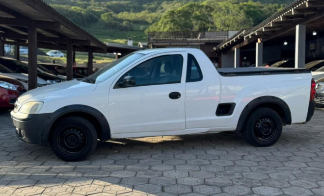 GM - Chevrolet MONTANA 1.4 8V Conquest ECONOFLEX  2p 2008 Flex