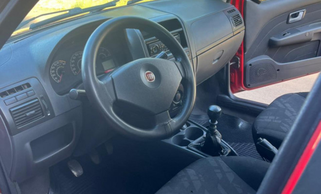 Fiat Siena EL Celeb. 1.0 mpi Fire Flex 8V 4p 2010 Flex-8