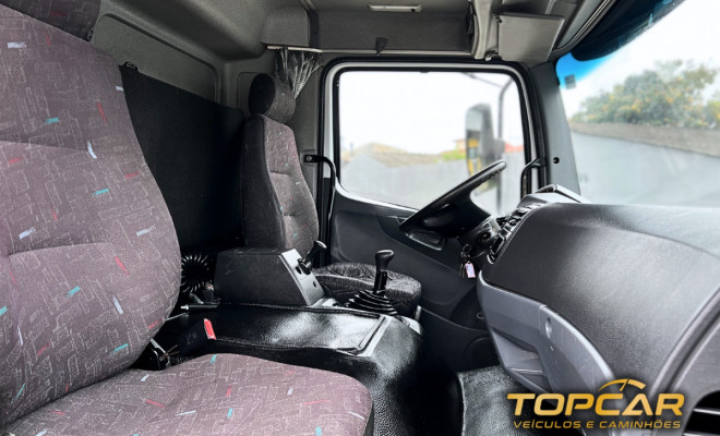 MERCEDES-BENZ Atego 2425 3-Eixos 2p (diesel) 2010 Diesel-8