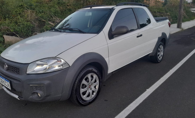 Fiat Strada Working Celeb.1.4 Fire Flex 8V CD 2015 Flex