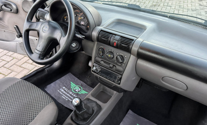 GM - Chevrolet Corsa Sed Class.Spirit 1.0/1.0 FlexPower 2010 Flex-18