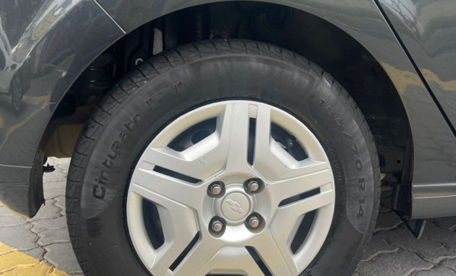 GM - Chevrolet ONIX HATCH Joy 1.0 8V Flex 5p Mec. 2018 Flex-10