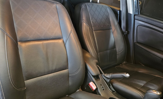 Renault FLUENCE Sed. Dynamique 2.0 16V FLEX Aut. 2015 Flex-4