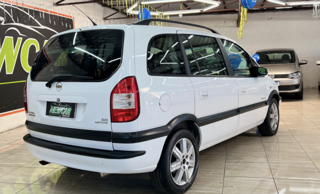GM - Chevrolet Zafira Eleg.2.0 MPFI FlexPower 8V 5p Aut 2009 Flex-2