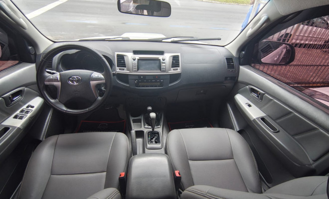 Toyota Hilux CD SRV D4-D 4x4 3.0 TDI Diesel Aut 2013 Diesel-3