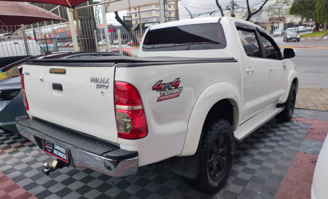 Toyota Hilux CD SRV D4-D 4x4 3.0 TDI Diesel Aut 2013 Diesel-2