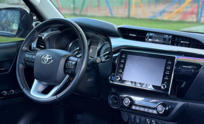 Toyota Hilux CD SRX 4x4 2.8 TDI 16V Diesel Aut. 2021 Diesel-4