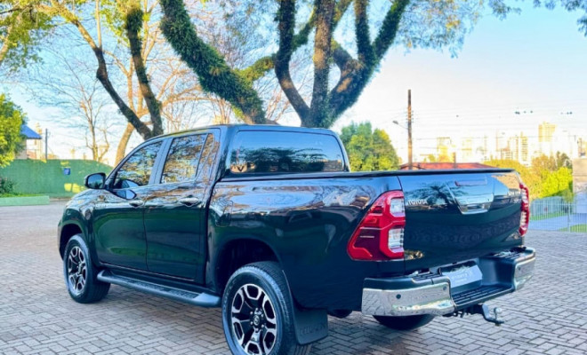 Toyota Hilux CD SRX 4x4 2.8 TDI 16V Diesel Aut. 2021 Diesel-14