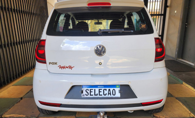 VW - VolksWagen Fox Rock in Rio 1.6 Mi Total Flex 8V 5p 2012 Flex-3
