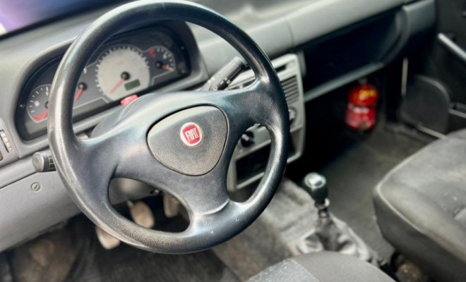 Fiat Uno Mille Celeb. WAY ECON. 1.0 F.Flex 4p 2011 Flex-7