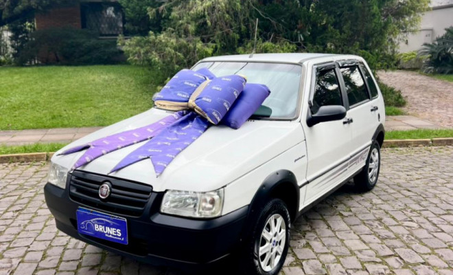 Fiat Uno Mille Celeb. WAY ECON. 1.0 F.Flex 4p 2011 Flex-4