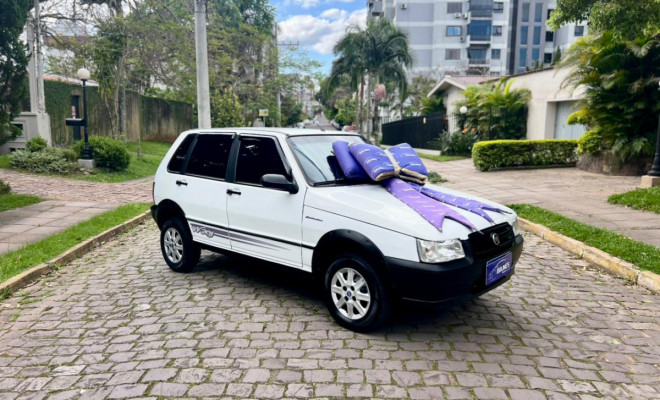 Fiat Uno Mille Celeb. WAY ECON. 1.0 F.Flex 4p 2011 Flex