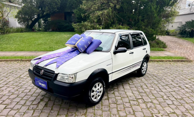 Fiat Uno Mille Celeb. WAY ECON. 1.0 F.Flex 4p 2011 Flex-3