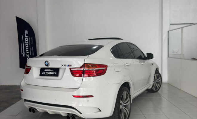 BMW X6 M 4.4 4x4 V8 32V Bi Turbo Automática 2014-7