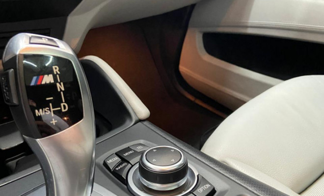 BMW X6 M 4.4 4x4 V8 32V Bi Turbo Automática 2014-3