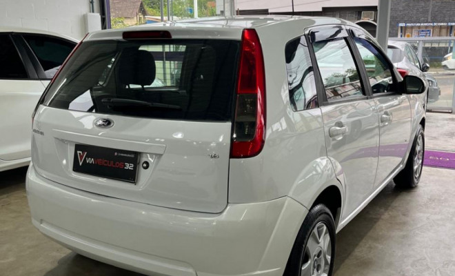 Ford Fiesta SE 1.6 8V Flex 5p 2014 Flex-2