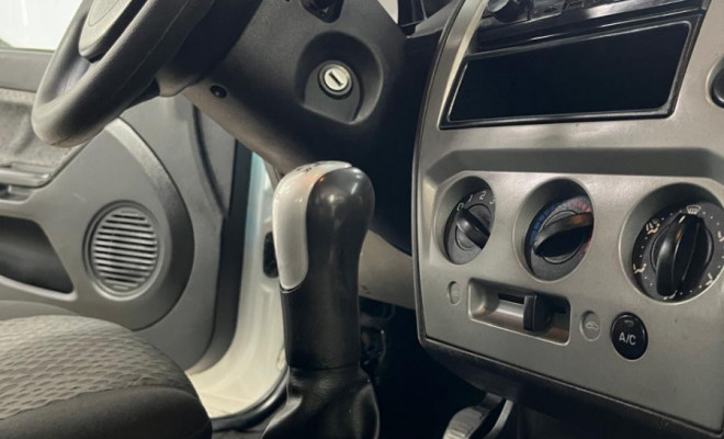 Ford Fiesta SE 1.6 8V Flex 5p 2014 Flex-4