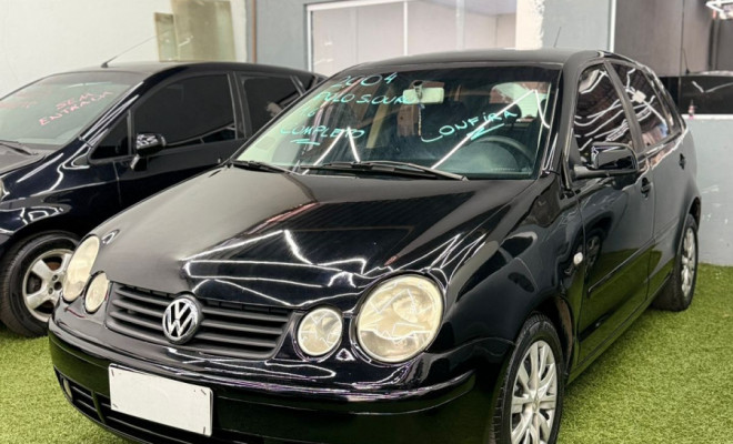 VW - VolksWagen Polo 1.6 Mi/ S.Ouro 1.6Mi 101cv 8V 5p 2004 Gasolina