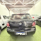VW - VolksWagen Polo 1.6 Mi/ S.Ouro 1.6Mi 101cv 8V 5p 2004 Gasolina-2
