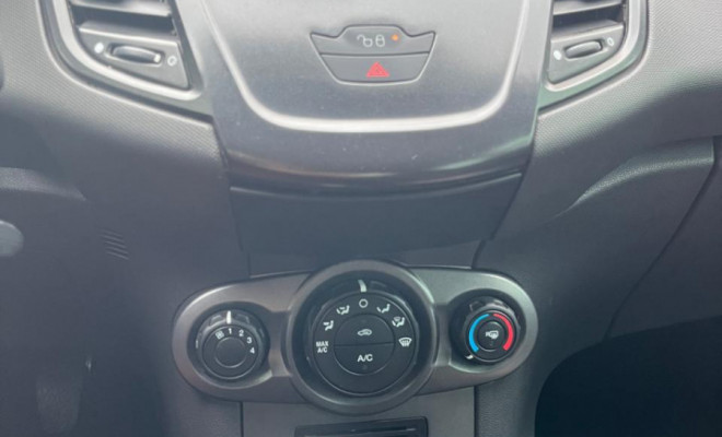 Ford Fiesta 1.5 16V Flex Mec. 5p 2016 Flex-6