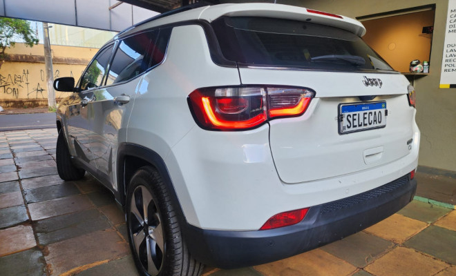 Jeep COMPASS LONGITUDE 2.0 4x2 Flex 16V Aut. 2018 Flex-4