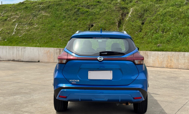 KICKS Advance 1.6 Aut. 2022 - O SUV moderno que combina tecnologia, conforto e estilo urbano!-1