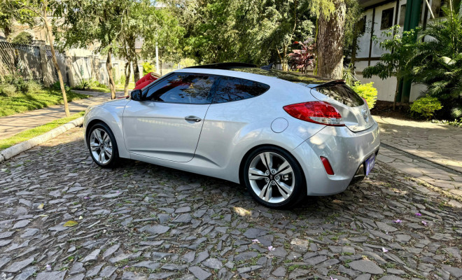 Hyundai Veloster 1.6 16V  140cv Aut. 2013 Flex-20