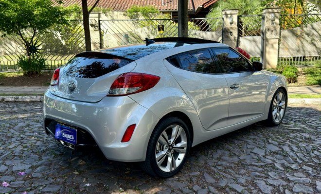 Hyundai Veloster 1.6 16V  140cv Aut. 2013 Flex-16