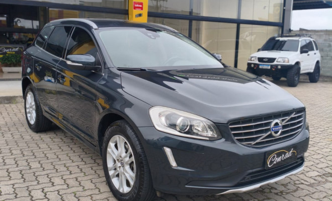 Volvo XC 60 2.0 T5  5p 2015 Gasolina-1