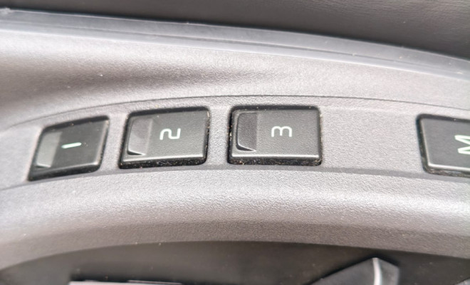 Volvo XC 60 2.0 T5  5p 2015 Gasolina-9