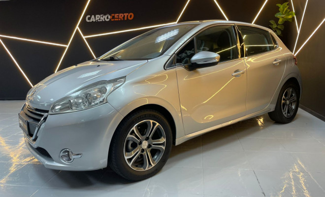 Peugeot 208 Griffe 1.6  Aut. 2014 Flex TETO PANORAMICO  100% FINANCIADO-1