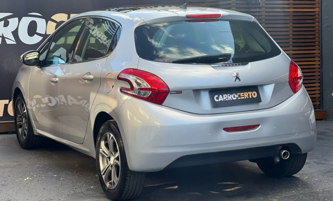 Peugeot 208 Griffe 1.6 Aut. 2014 Flex  Com Teto Panoramico-3