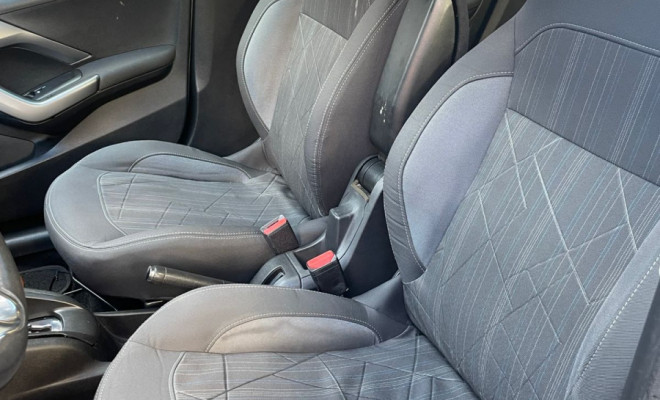 Peugeot 208 Griffe 1.6 Aut. 2014 Flex  Com Teto Panoramico-6