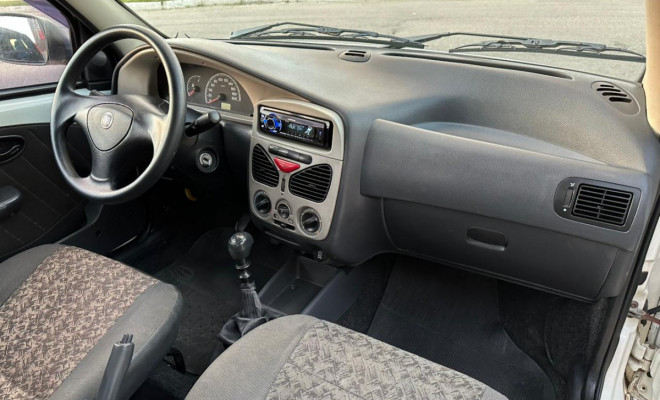 Fiat Strada 1.4 Fire Flex CS - 2012-8