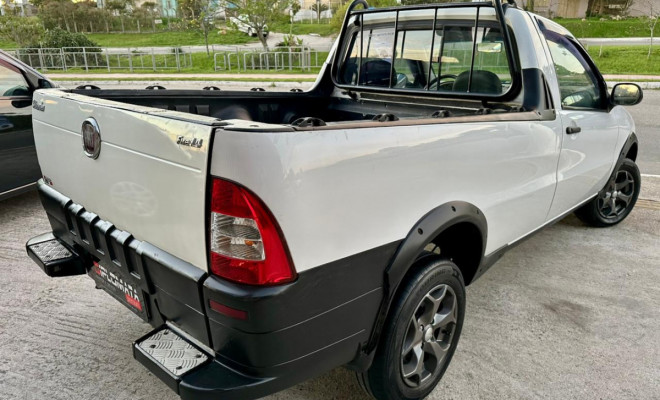 Fiat Strada 1.4 Fire Flex CS - 2012-2
