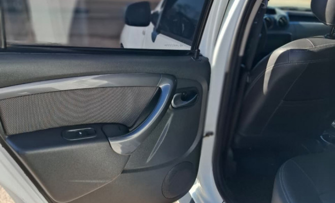 Renault DUSTER Dynamique 2.0 Flex 16V Aut. 2015 Flex-14