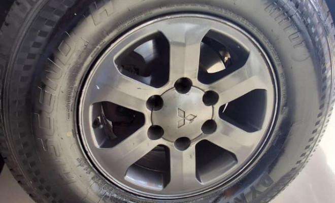 Mitsubishi Pajero Sport HPE 2.5 4x4 Diesel Aut. 2008 Diesel-10
