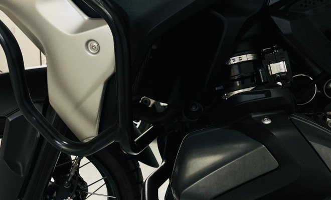 BMW R 1250 GS Adv.Premium Triple Black 719 2022 Gasolina-16